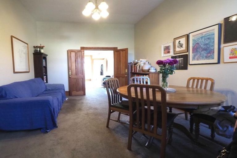 Photo of property in 16 Caroline Street, Mount Victoria, Wellington, 6011