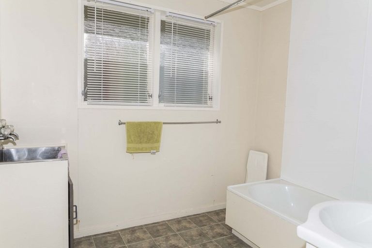 Photo of property in 4b Princess Street, Dannevirke, 4930