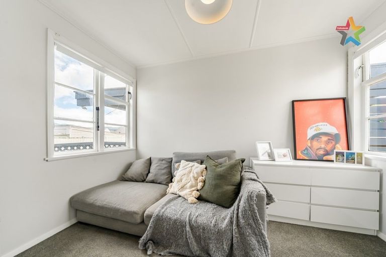 Photo of property in 37 Bush Street, Naenae, Lower Hutt, 5011