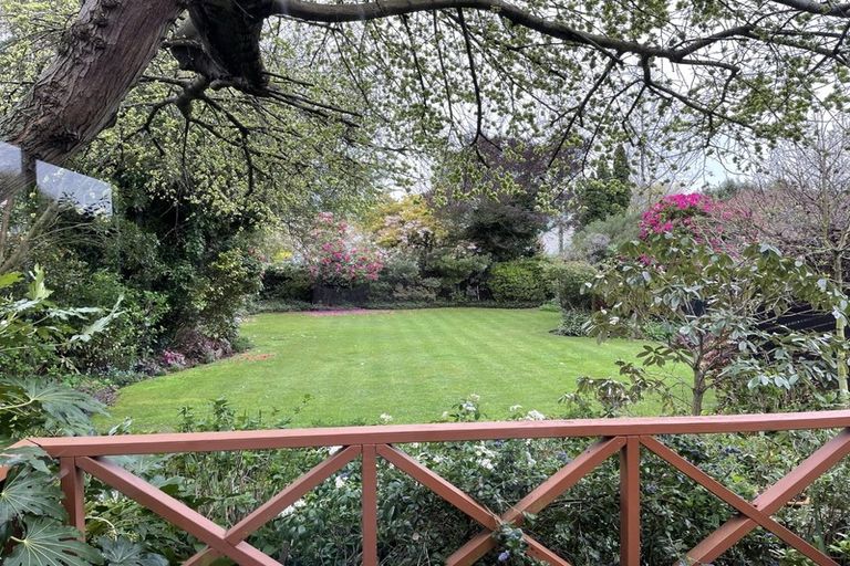 Photo of property in 5 Cullahill Street, Harewood, Christchurch, 8051