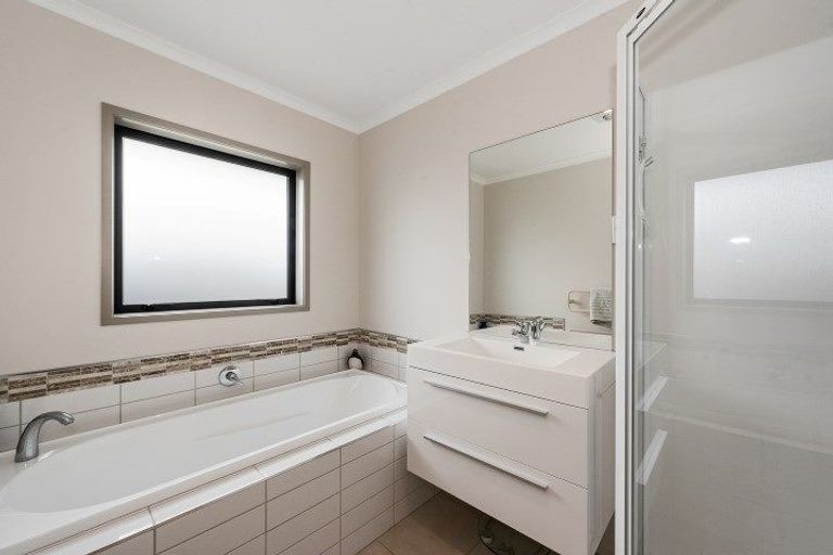 Photo of property in 137 Wentworth Drive, Rototuna North, Hamilton, 3210