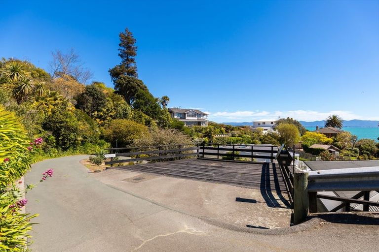 Photo of property in 14 Richardson Street, Britannia Heights, Nelson, 7010