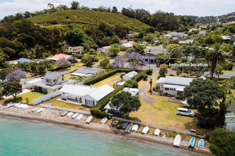 Photo of property in 2 Florance Avenue, Russell, 0202