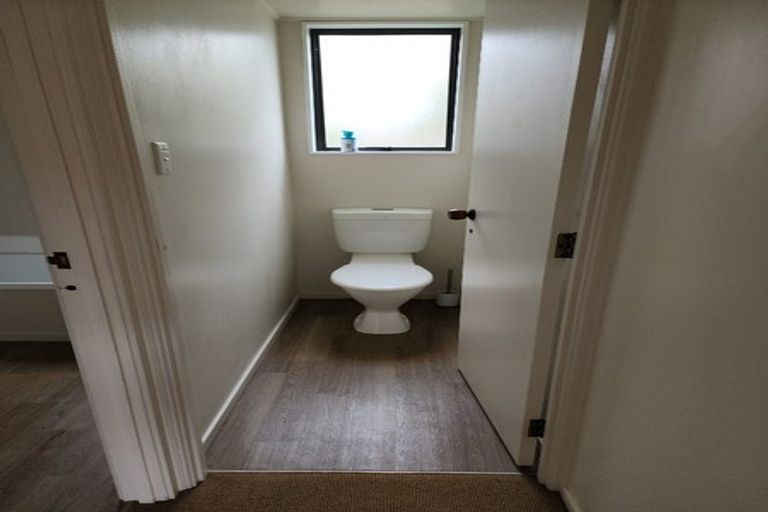 Photo of property in 1/21 Penion Drive, Flat Bush, Auckland, 2023