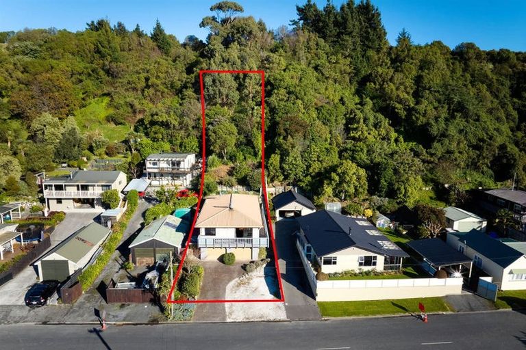 Photo of property in 60 Torquay Street, Kaikoura, 7300