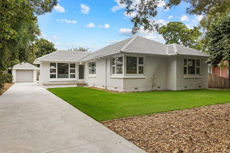 Photo of property in 340 Memorial Avenue, Burnside, Christchurch, 8053