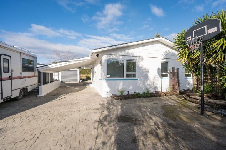Photo of property in 141 Parkers Road, Tahunanui, Nelson, 7011