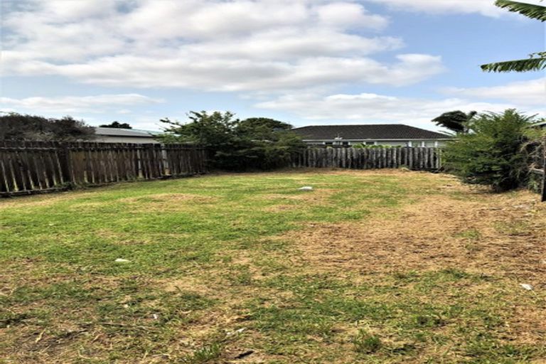 Photo of property in 43 Cargill Street, Papakura, 2110
