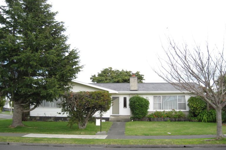 Photo of property in 43 James Foley Avenue, Pirimai, Napier, 4112