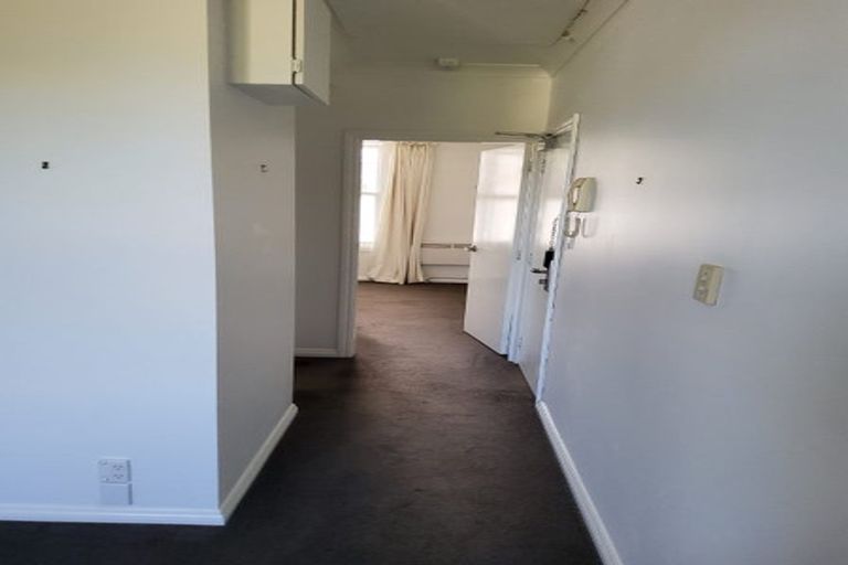 Photo of property in 221c The Terrace, Wellington Central, Wellington, 6011