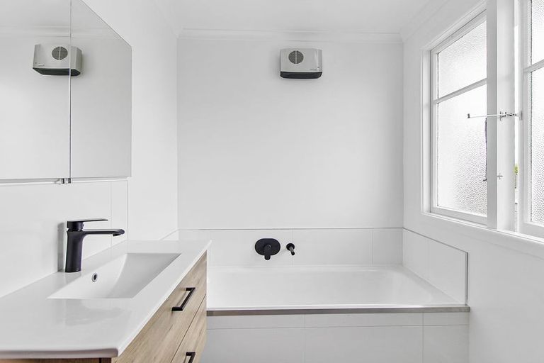 Photo of property in 170 High Street, Waimate, 7924