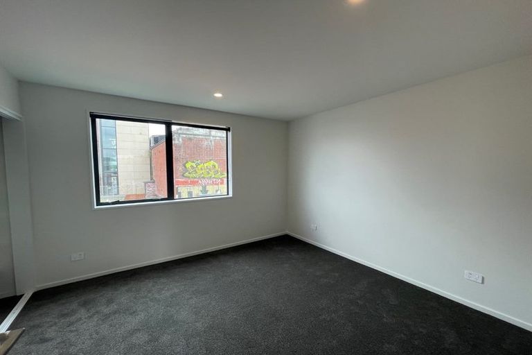 Photo of property in 4/331 Lincoln Road, Addington, Christchurch, 8024