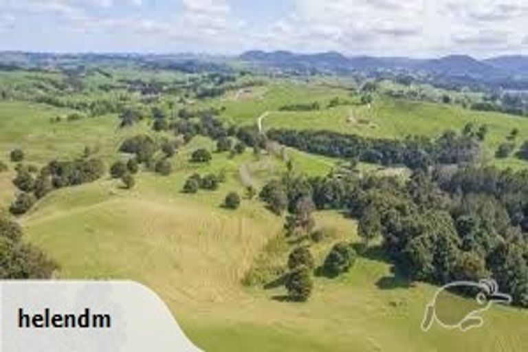 Photo of property in 72 Kaitara Lane, Kaiwaka, 0573