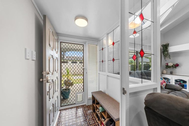 Photo of property in 1/12 Koromiko Street, New Lynn, Auckland, 0600