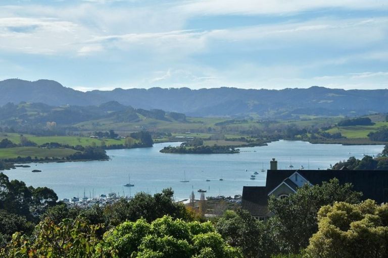 Photo of property in 2 Kauri Drive, Sandspit, Warkworth, 0982