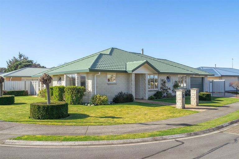 Photo of property in 7 Norris Way, Masterton, 5810