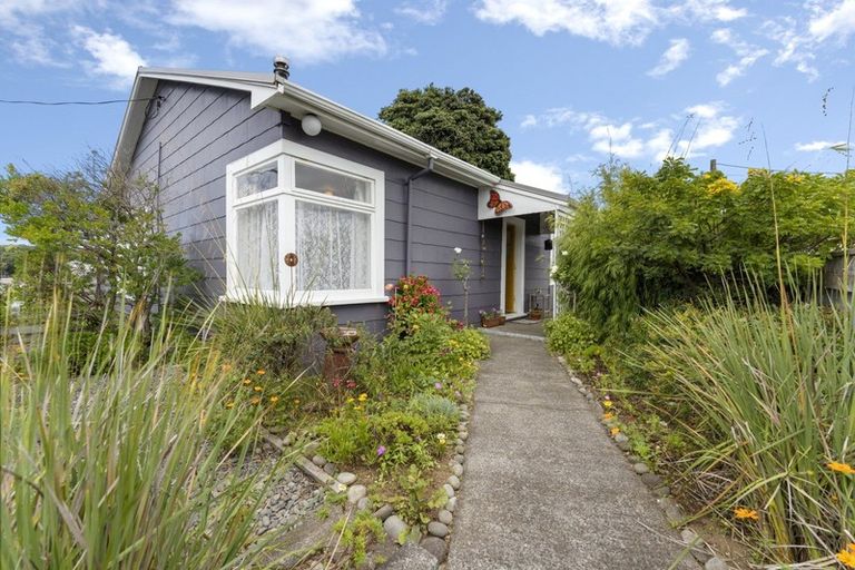 Photo of property in 31 Young Street, New Plymouth, 4310