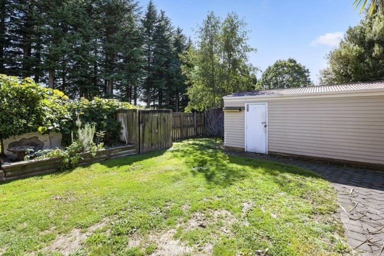 Photo of property in 2 Te Wharekaihua Grove, Turangi, 3334