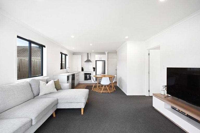 Photo of property in 2/72 Marshall Street, Fairfield, Hamilton, 3214