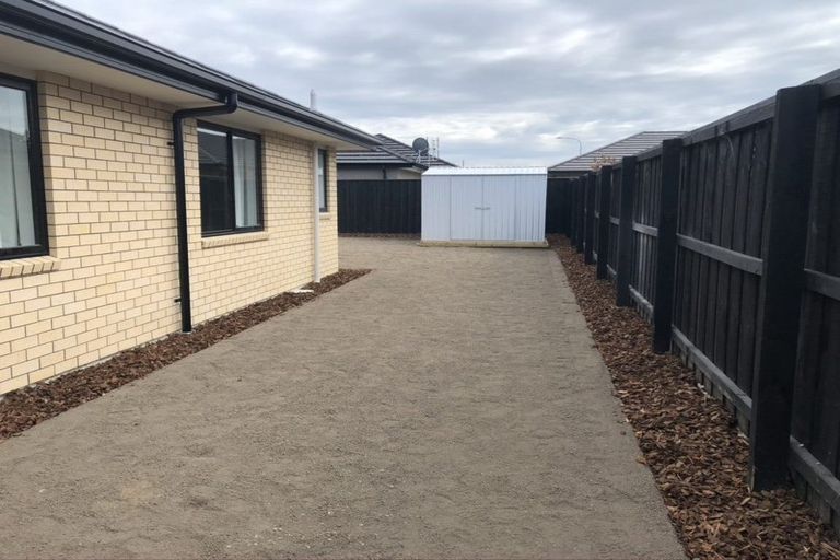 Photo of property in 39 Northmoor Boulevard, Rolleston, 7615