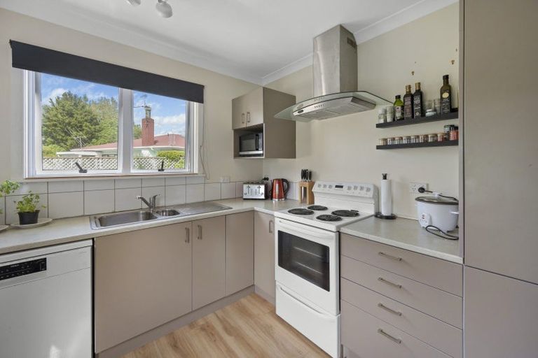 Photo of property in 7 Vogel Place, Marewa, Napier, 4110