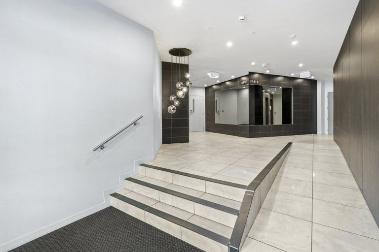 Photo of property in Pinnacle Apartments, W407/160 Victoria Street, Te Aro, Wellington, 6011