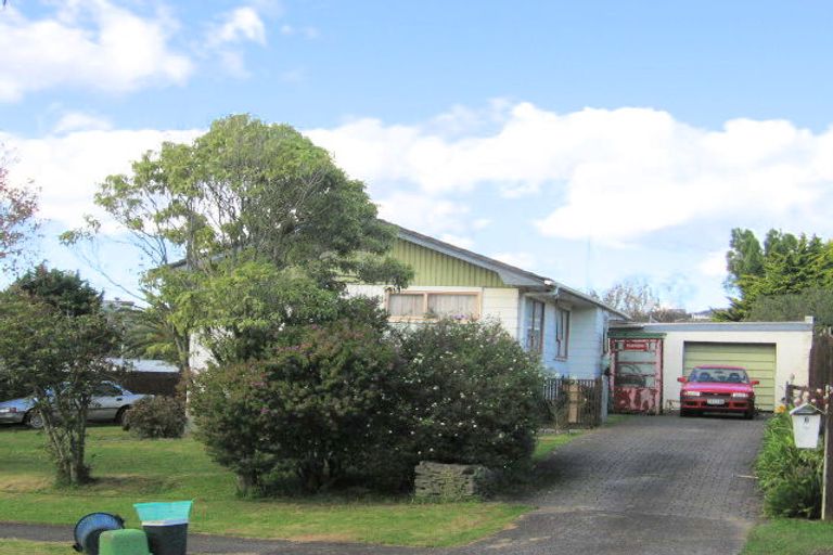 Photo of property in 6 Pulman Place, Clover Park, Auckland, 2019