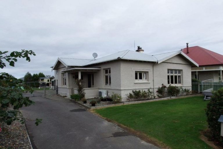 Photo of property in 61 Mitchell Street, Richmond, Invercargill, 9810