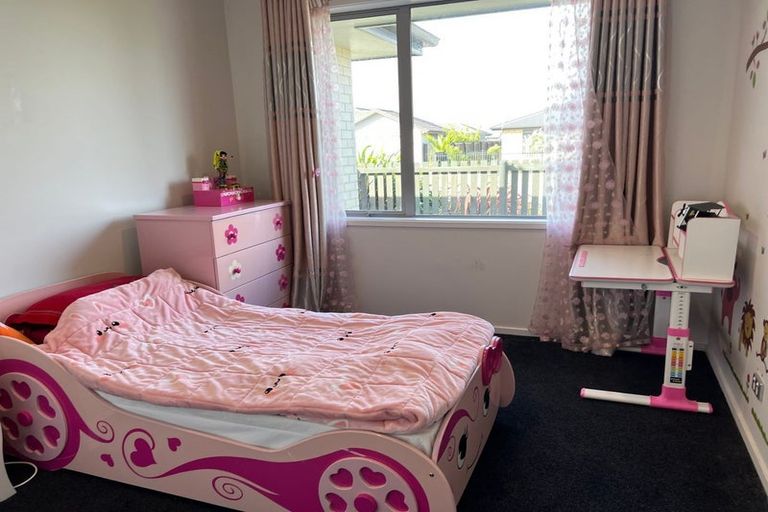 Photo of property in 2 James Caird Lane, Wigram, Christchurch, 8025