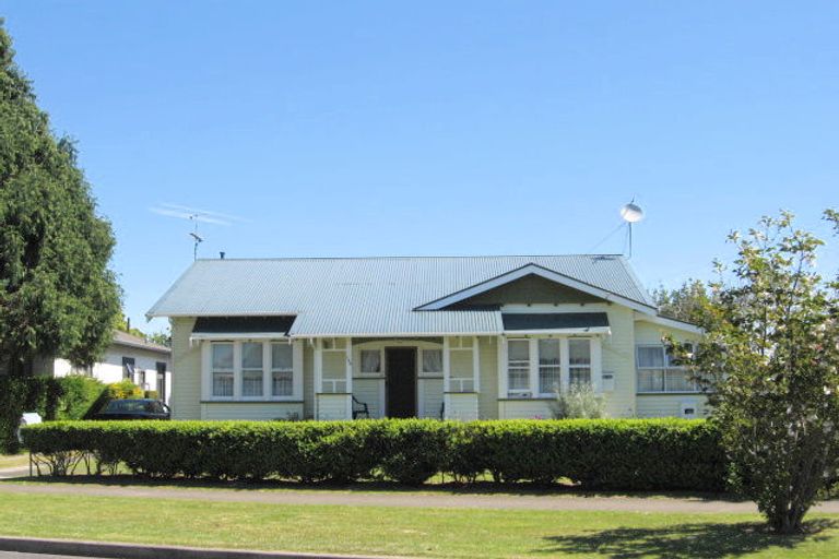 Photo of property in 195 Cobden Street, Gisborne, 4010