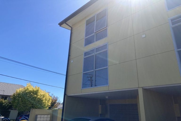 Photo of property in 1/54 Champion Street, Edgeware, Christchurch, 8013
