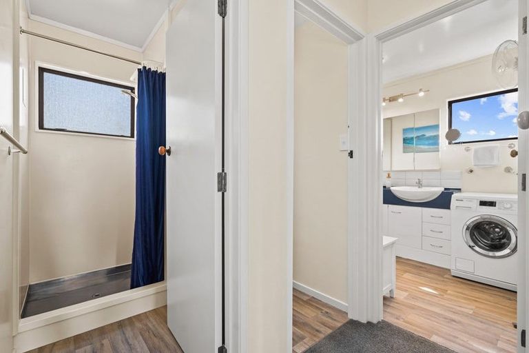 Photo of property in 19 Raumati Crescent, Onerahi, Whangarei, 0110