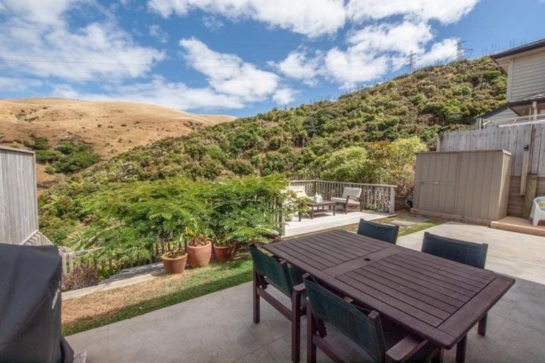 Photo of property in 23a Gifford Grove, Churton Park, Wellington, 6037