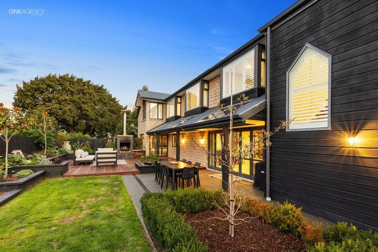 Photo of property in 8 Cunneen Place, Aidanfield, Christchurch, 8025