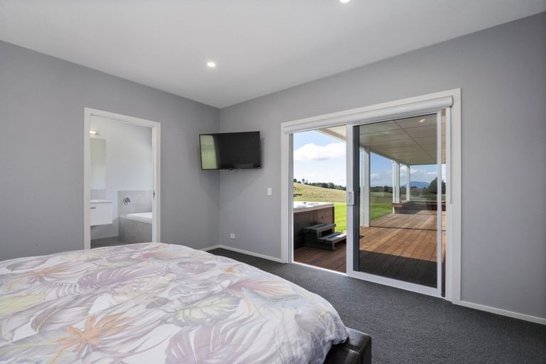 Photo of property in 1398 Poihipi Road, Oruanui, Taupo, 3377