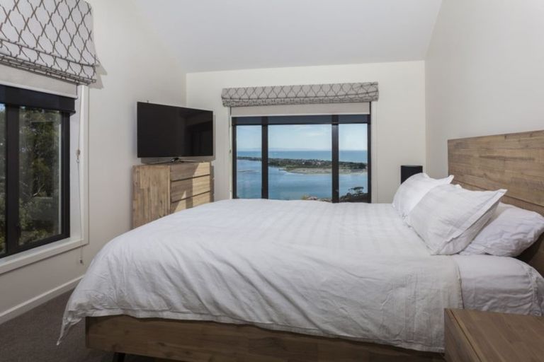 Photo of property in 14 Red Rock Lane, Moncks Bay, Christchurch, 8081