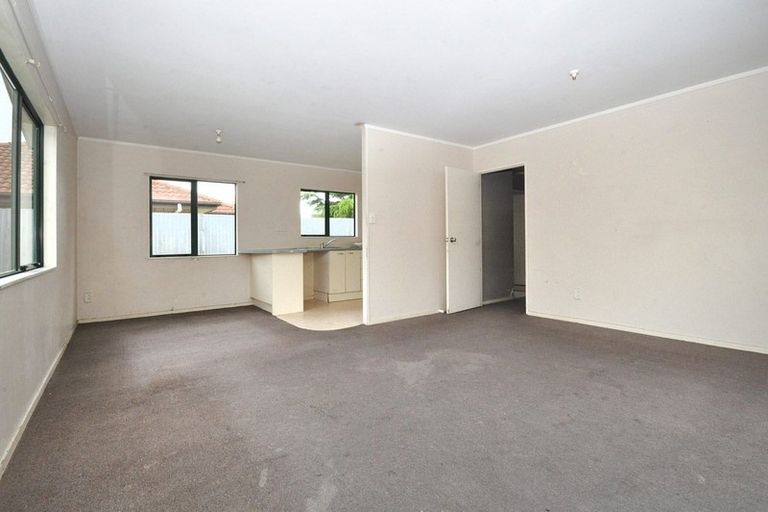 Photo of property in 12a Wilson Place, Papakura, 2110