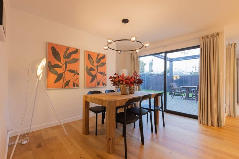 Photo of property in 4/146 Straven Road, Fendalton, Christchurch, 8014