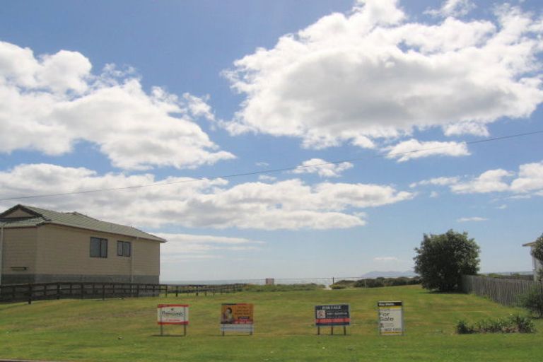 Photo of property in 11 Shaw Road, Waihi Beach, 3611