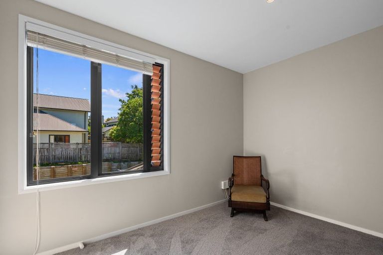 Photo of property in 21/11 The Avenue, Albany, Auckland, 0632
