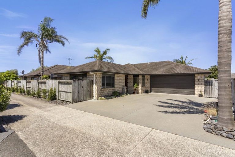 Photo of property in 5a Popata Close, Papamoa Beach, Papamoa, 3118