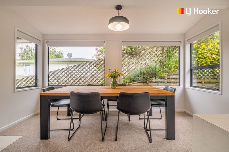 Photo of property in 72 Hocken Street, Kenmure, Dunedin, 9011