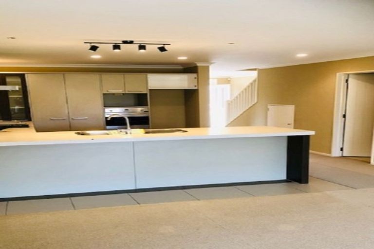 Photo of property in 33 Janway Avenue, Flat Bush, Auckland, 2016