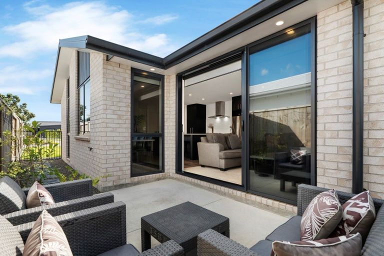 Photo of property in 11 Maara Close, Papamoa Beach, Papamoa, 3118