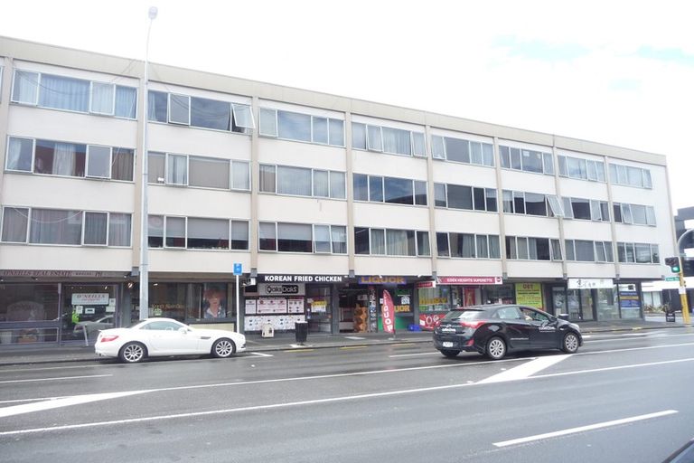 Photo of property in Eden Heights Apartments, 1c/94 Dominion Road, Mount Eden, Auckland, 1024