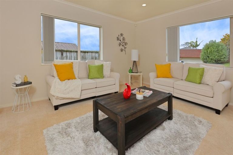 Photo of property in 3 Somerton Rise, Henderson, Auckland, 0612