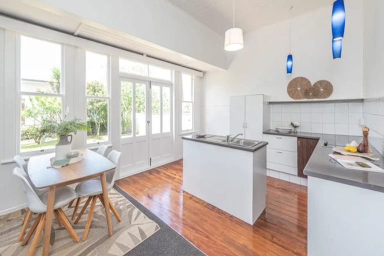 Photo of property in 376 Wicksteed Street, Whanganui, 4500