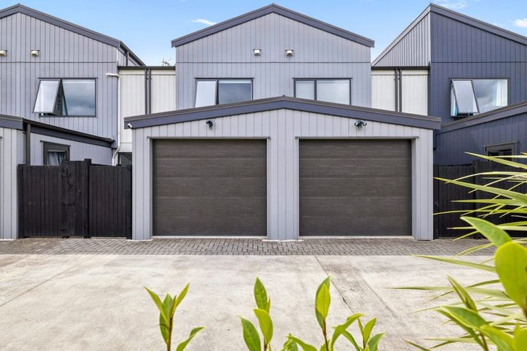 Photo of property in 4/5 Hemopo Street, Pukekohe, 2120