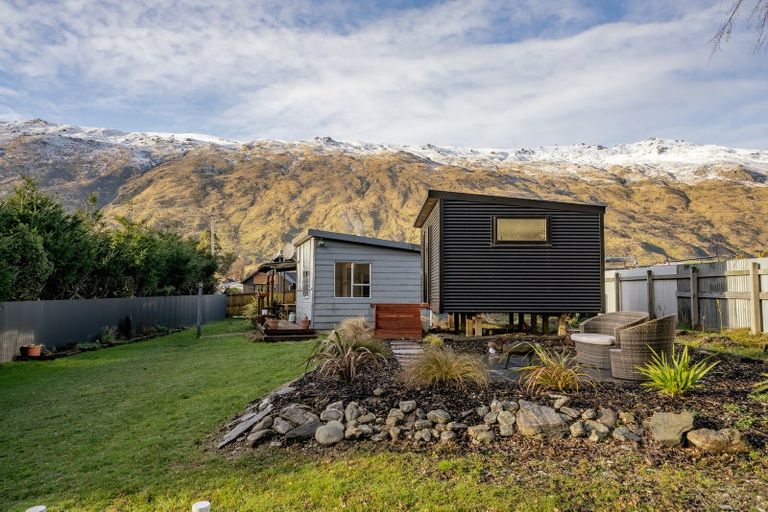 Photo of property in 51 Oxford Street, Kingston, Athol, 9793