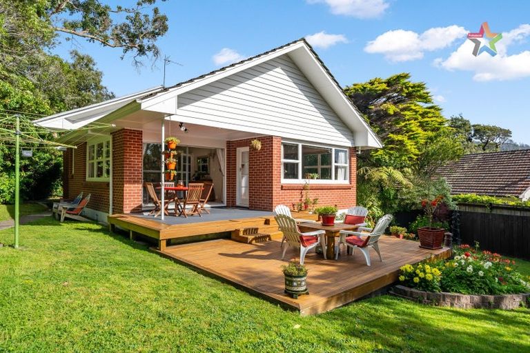 Photo of property in 59 Manuka Street, Stokes Valley, Lower Hutt, 5019